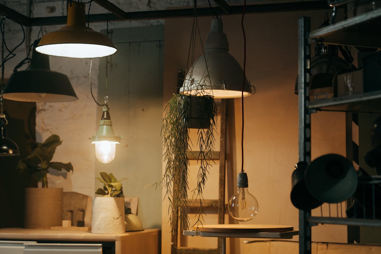 Vaste gamme de luminaires de style industriel chez P.I.B.